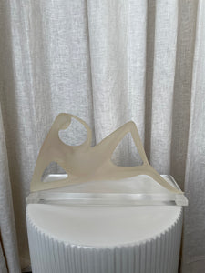 CHIC LADY SCULPTURE