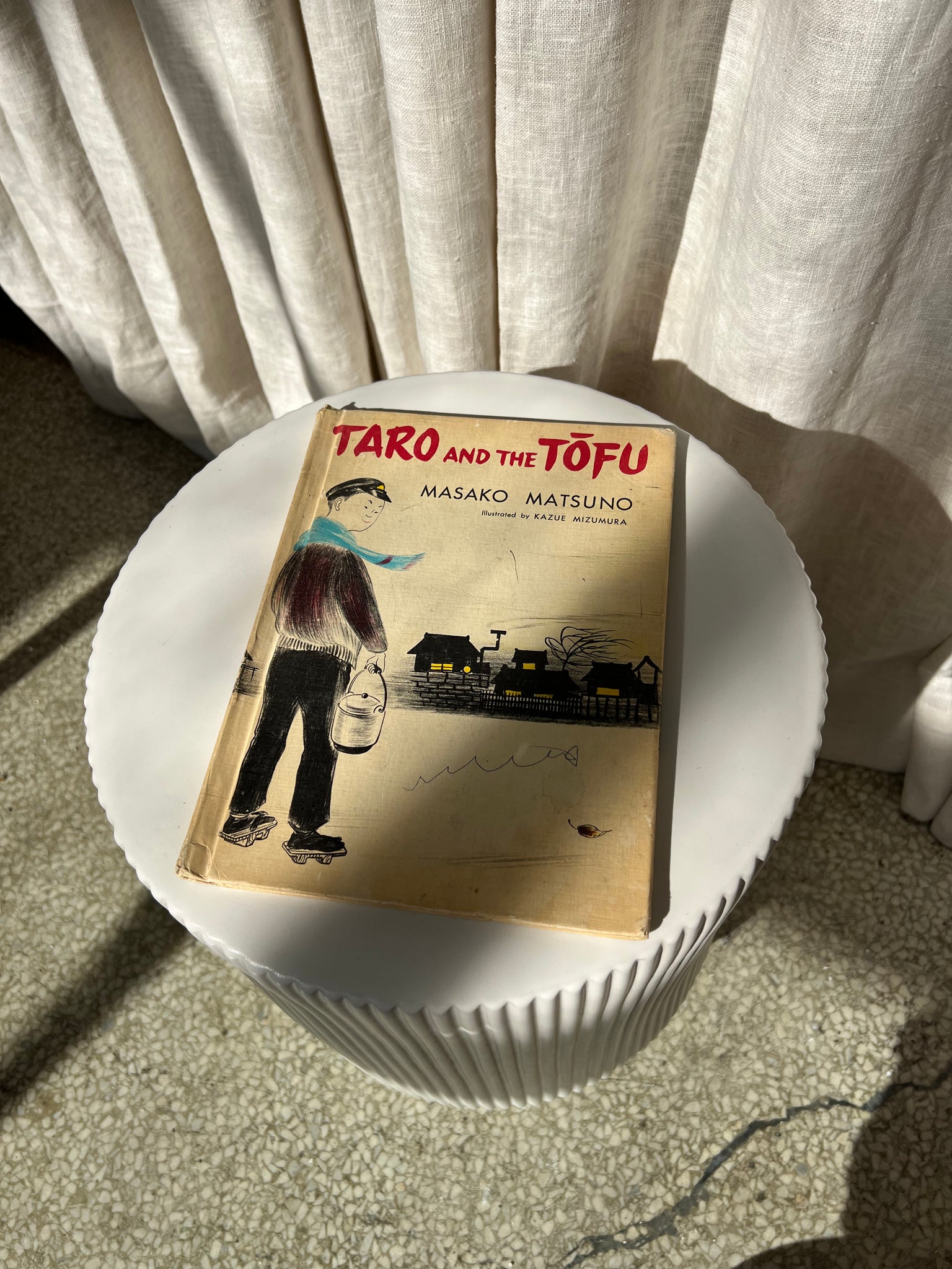 TARO AND THE TOFU - VINTAGE CHILDREN'S BOOK