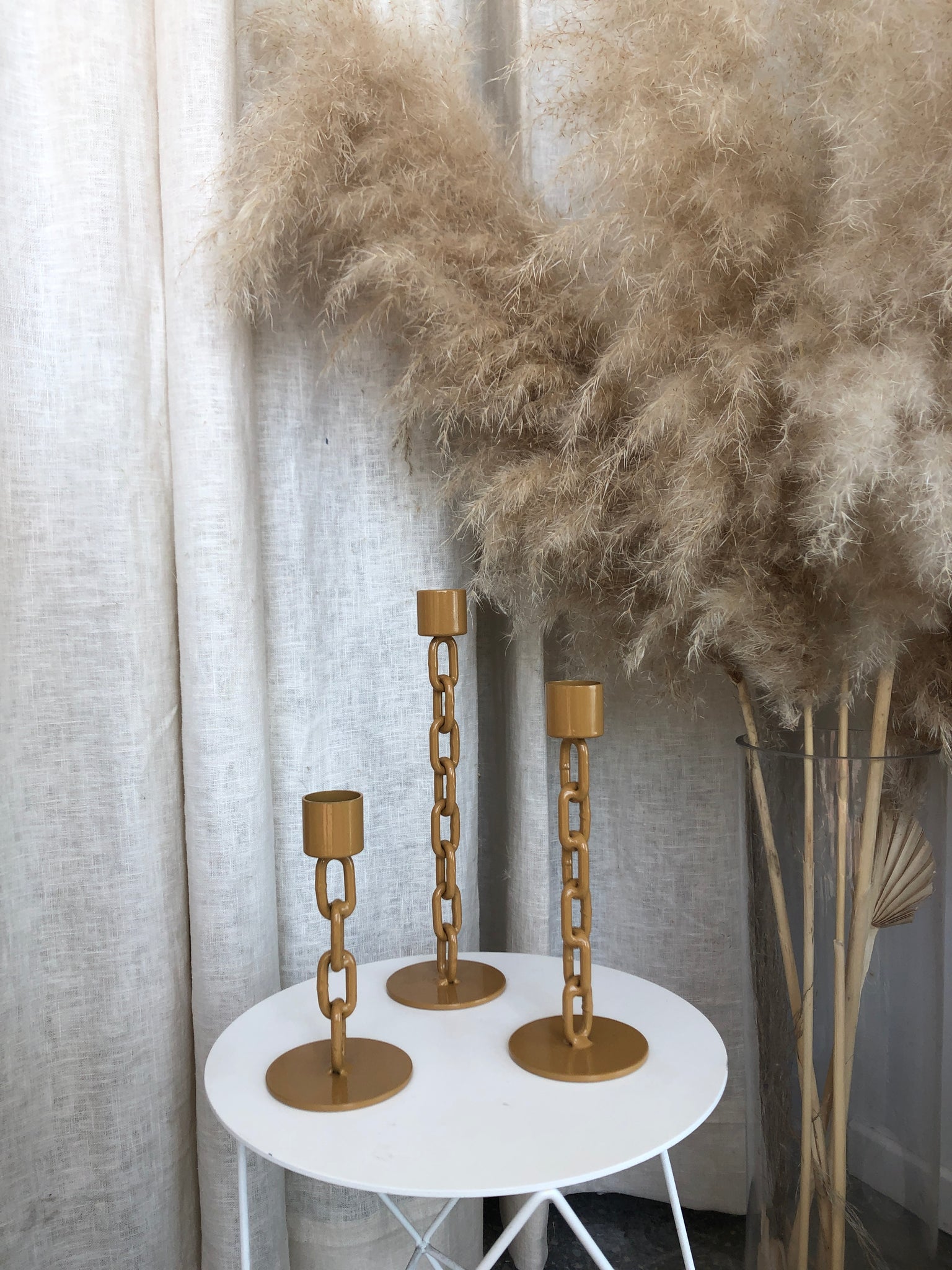 TALL CHAIN CANDLE HOLDER - GOLD