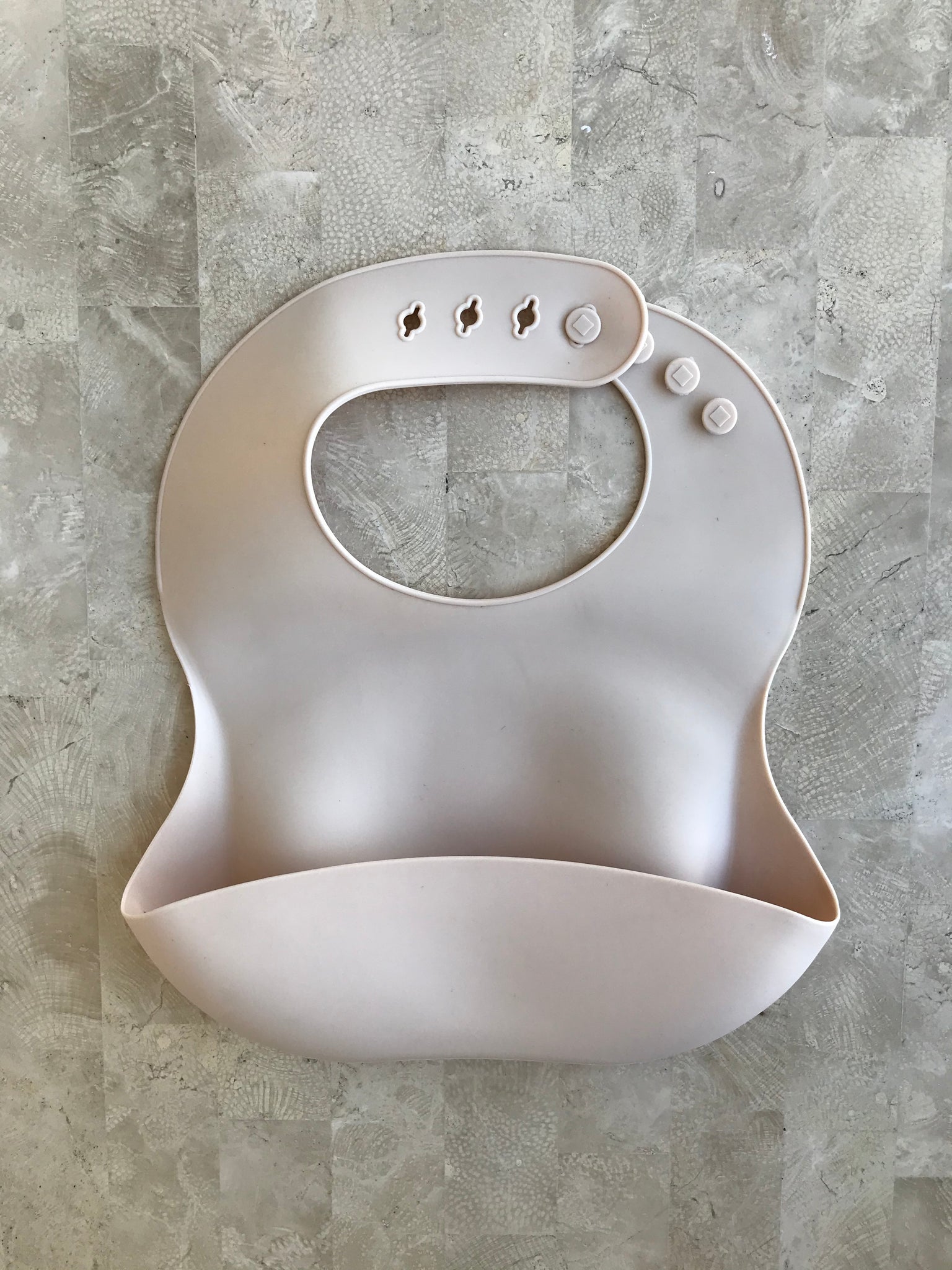 TAN SILICONE BIB