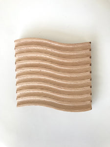 WAVY WOODEN DISPLAY TRAY