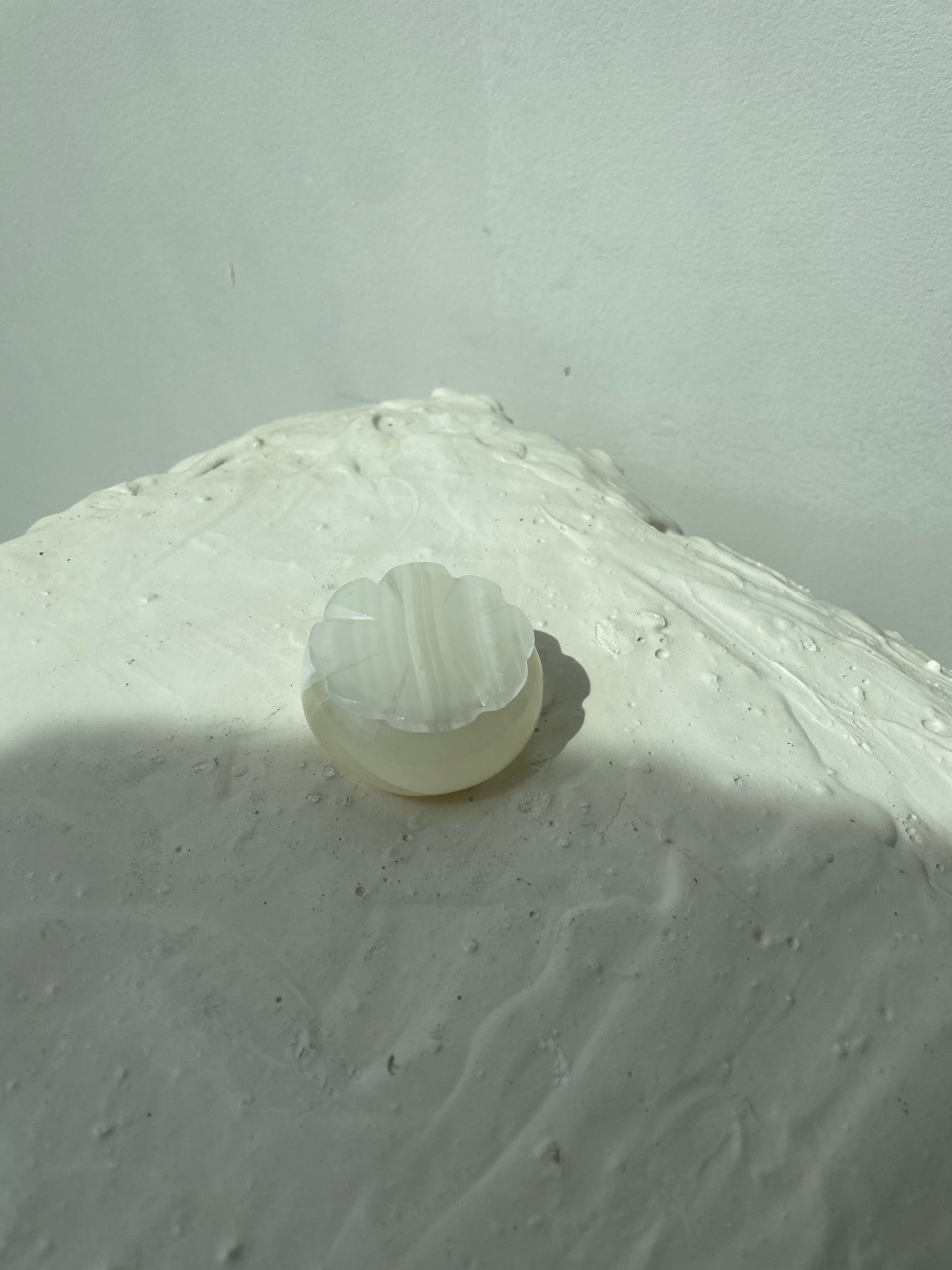 MINI ONYX TCHOTCHKE HOLDER