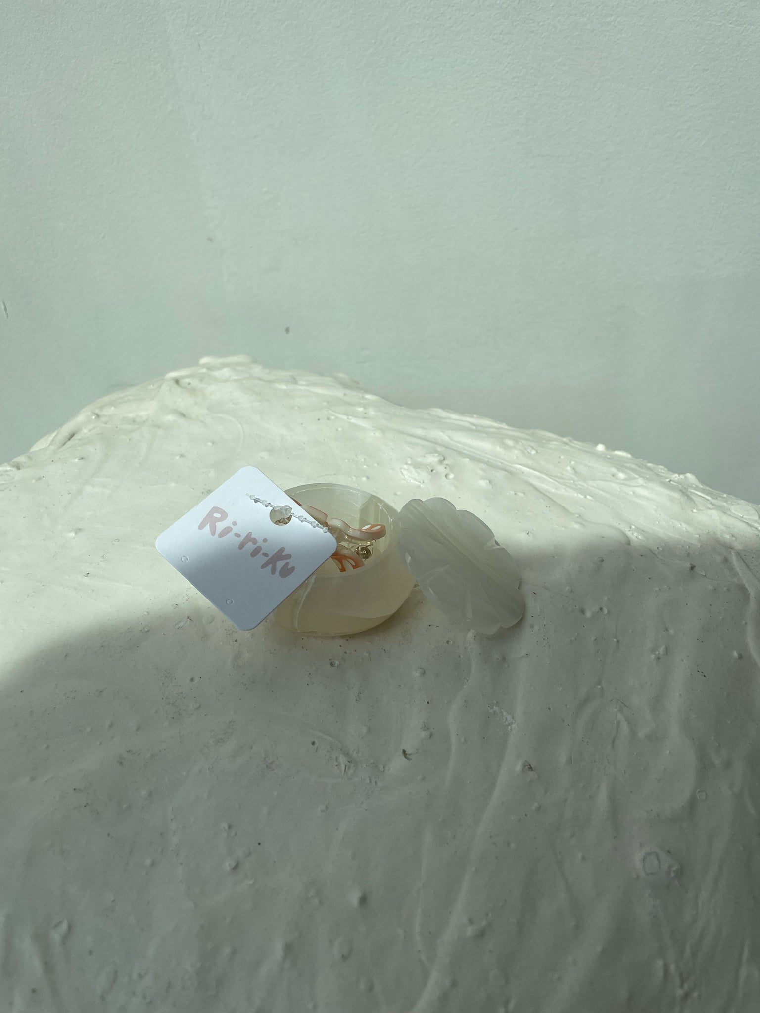 MINI ONYX TCHOTCHKE HOLDER