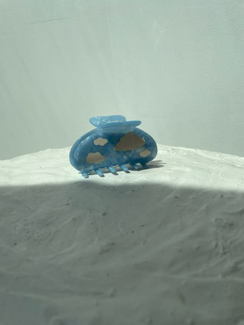 MARBLE CLOUD CLAW