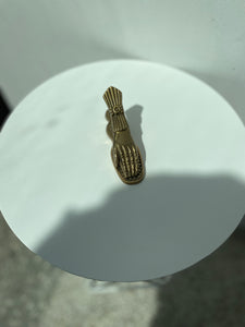 VINTAGE BRASS HAND CLIP