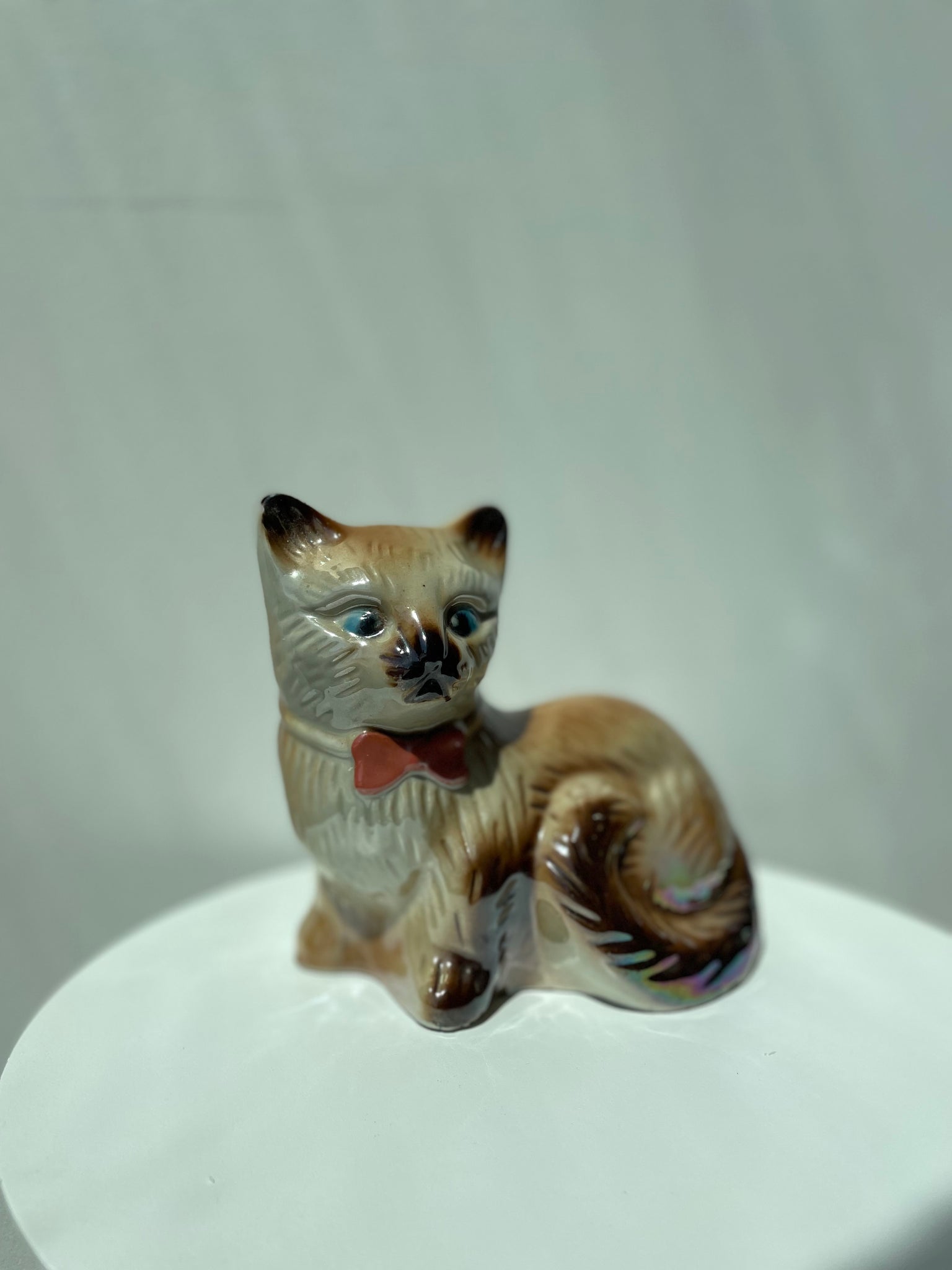 MAGICAL CERAMIC KITTY CAT