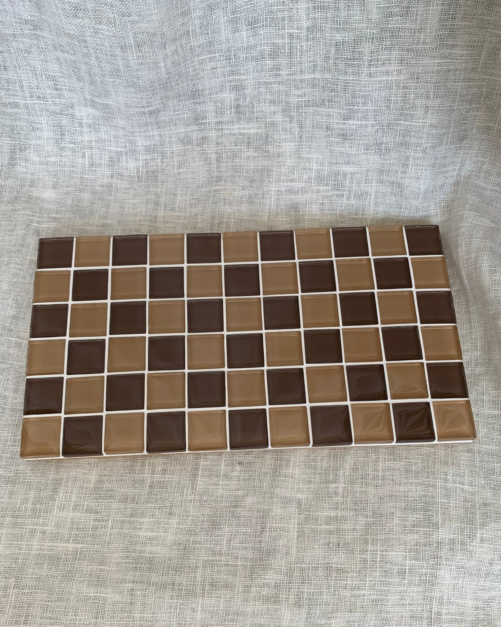 GLASS TILE DECORATIVE TRAY - VINTAGE LOVE CHECKERED