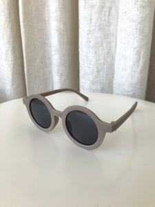 GREY BABY SUNGLASSES
