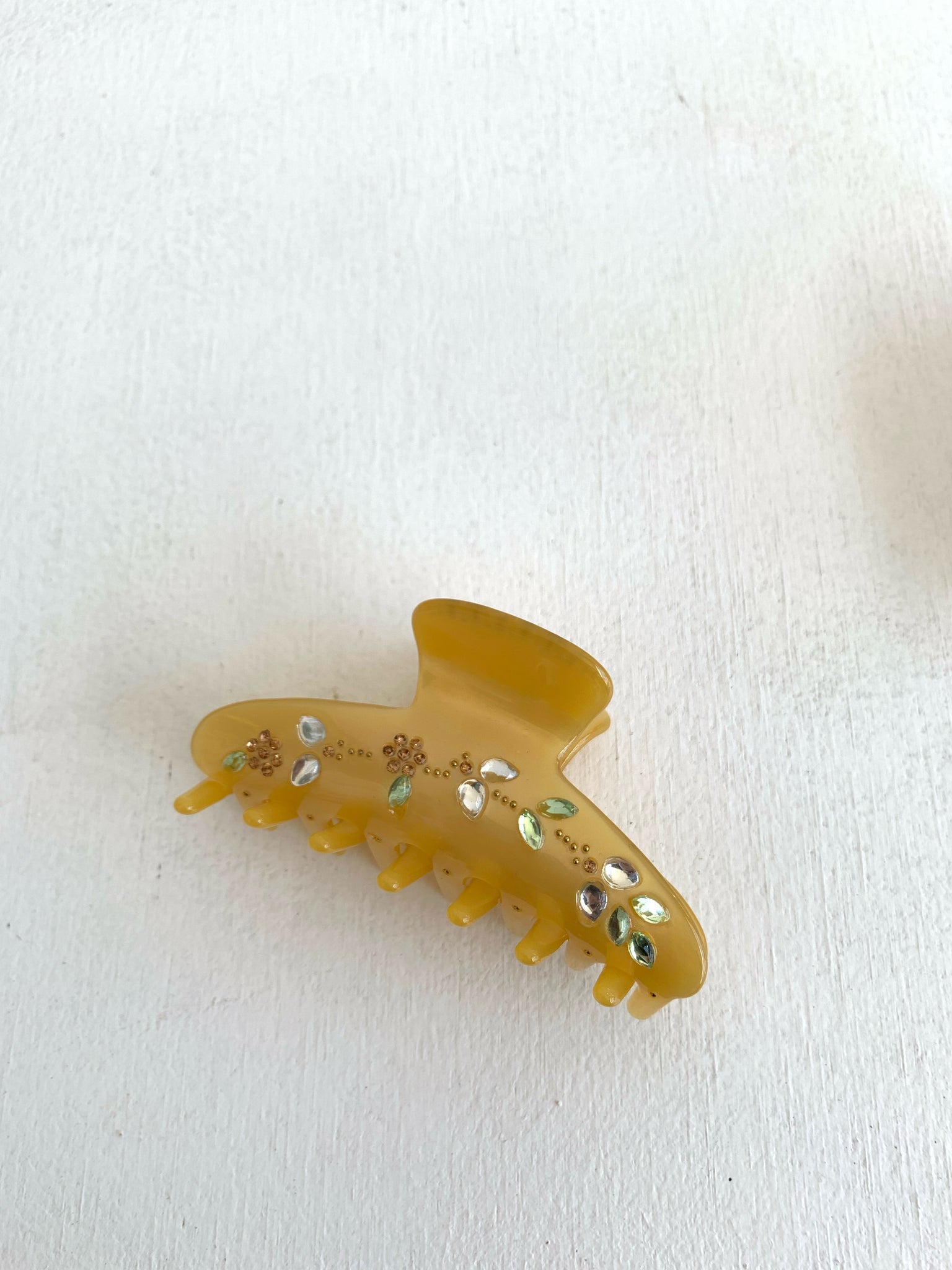 SWEET SUMMERTIME HAIR CLAW