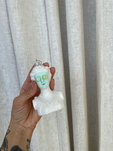 SPA QUEEN ORNAMENT