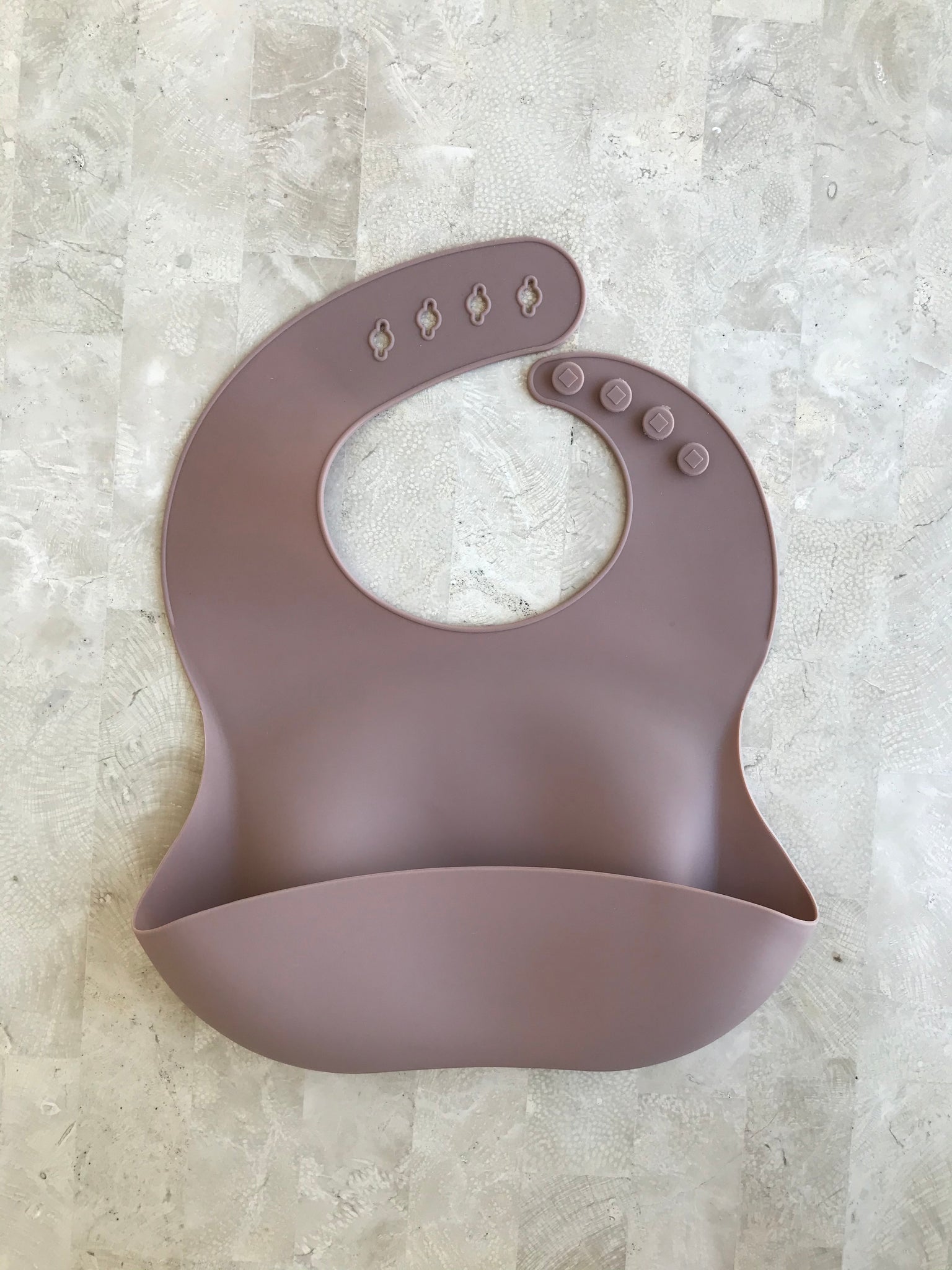 MAUVE SILICONE BIB