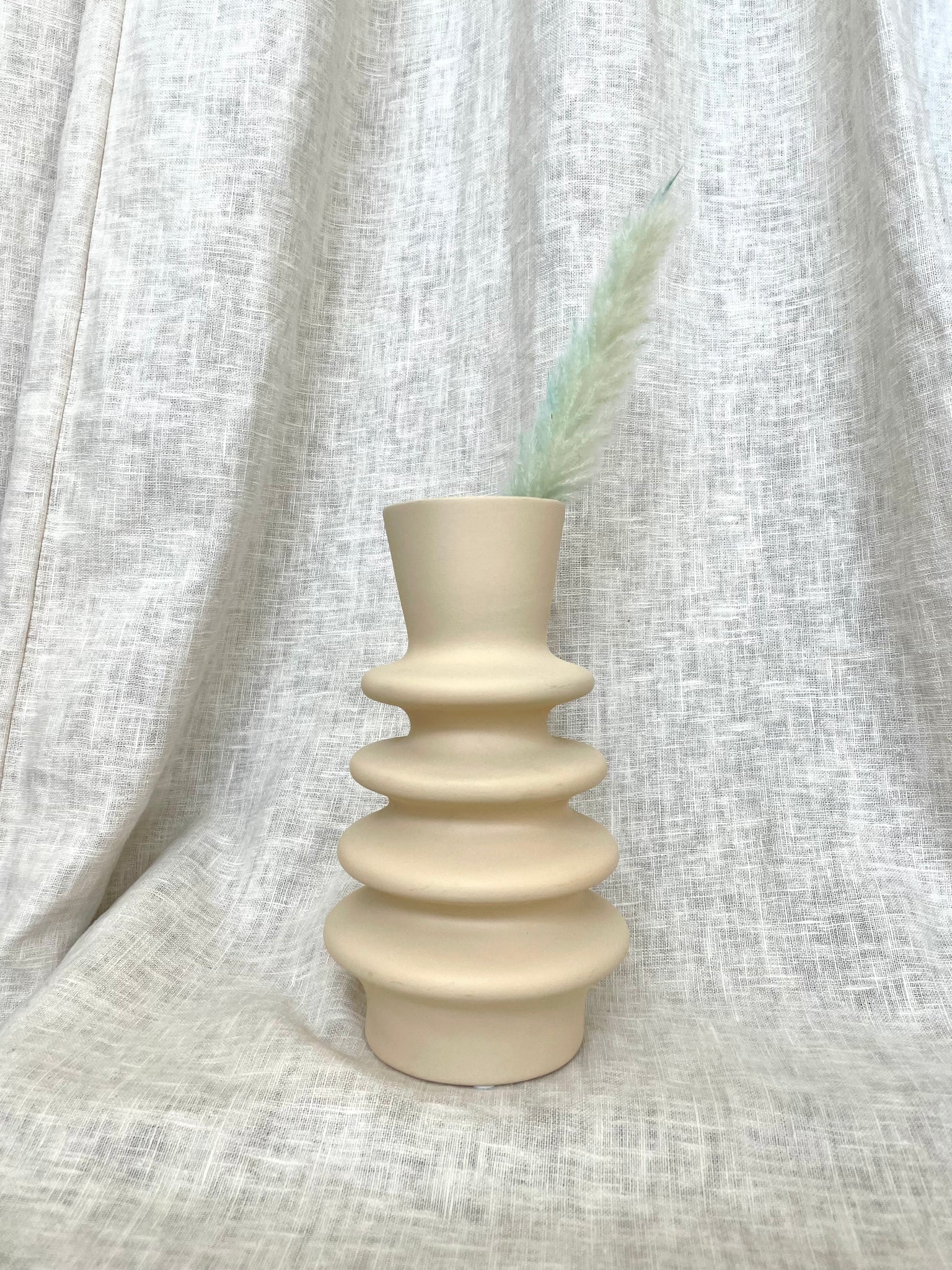 RIPPLE CERAMIC VASE