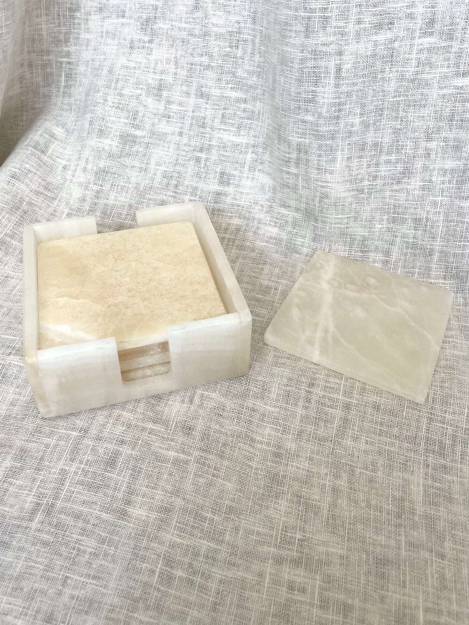 SQUARE ONYX COASTER SET