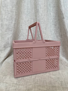 COLLAPSABLE PICNIC BASKET