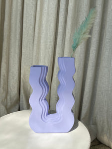 LILAC WAVY U VASE