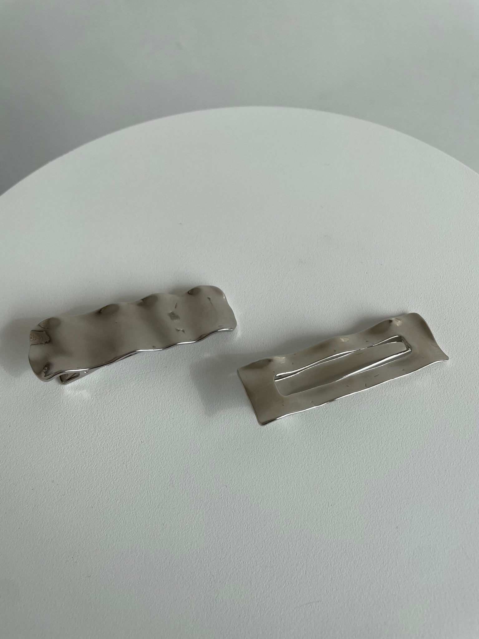 WAVY SILVER BARRETTES