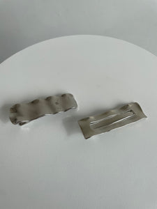 WAVY SILVER BARRETTES