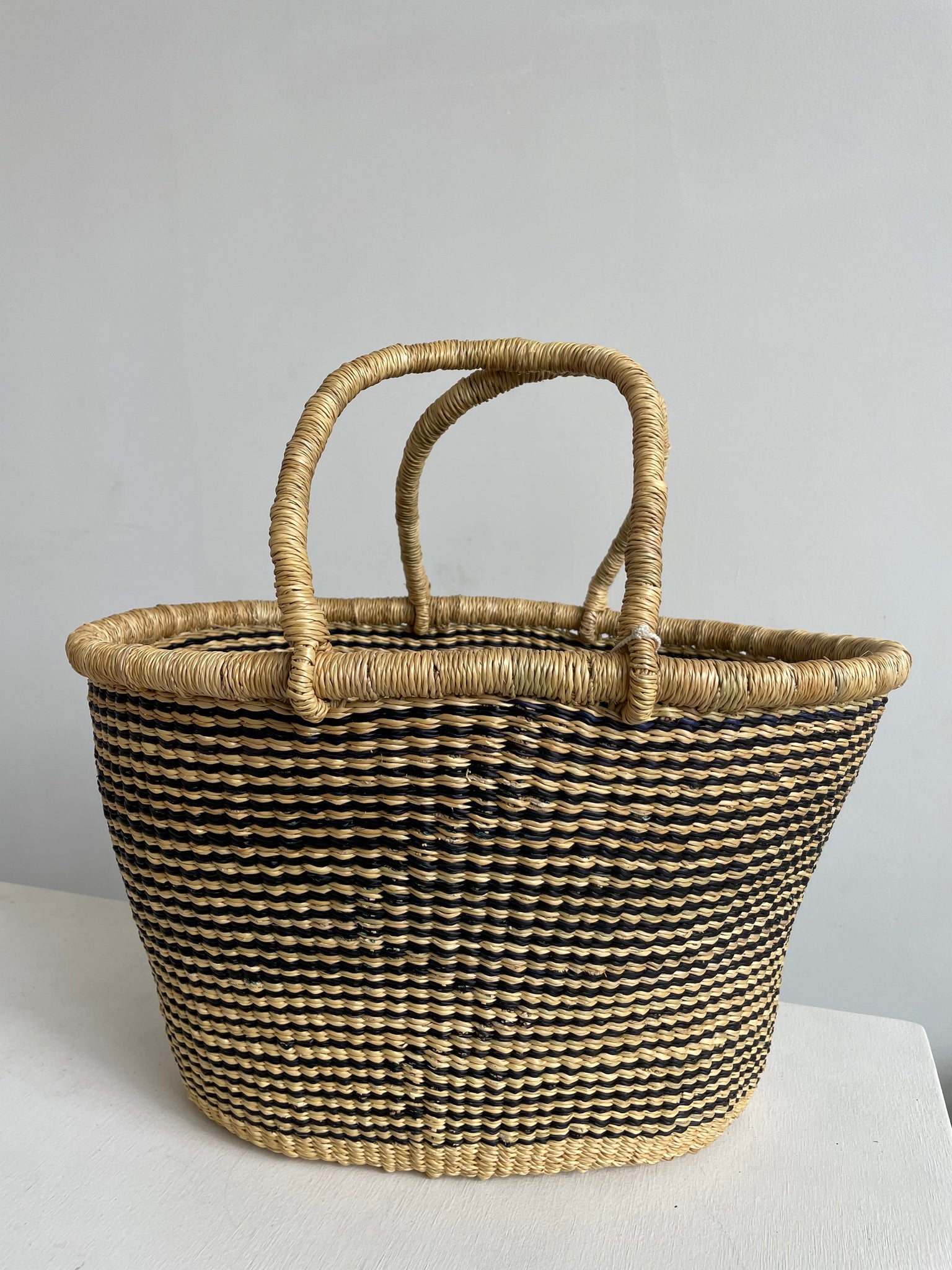 MARKET STRIPE BASKET