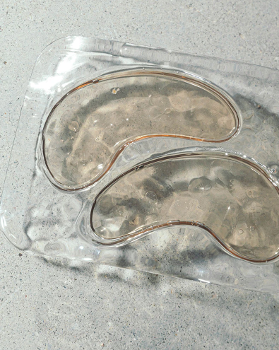 RED WINE EYE MASKS