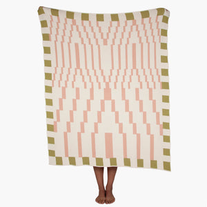 ZOHRA KNIT BLANKET